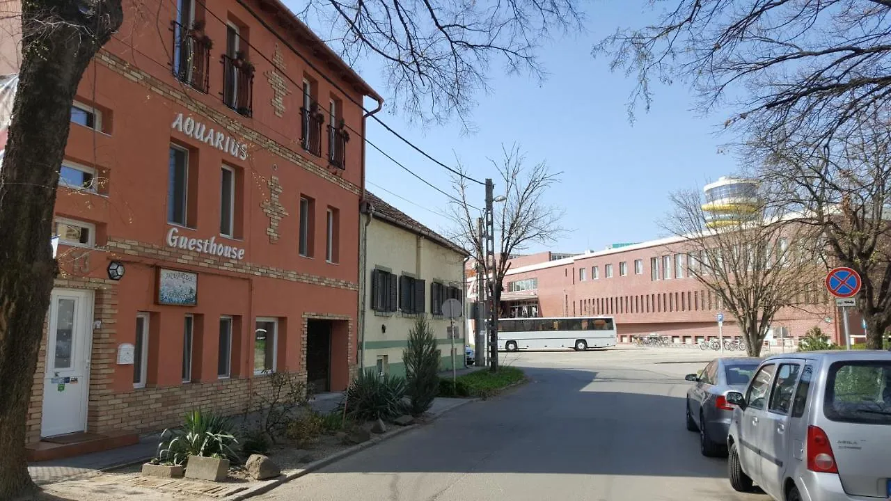 Aquarius Vendeghaz Hotel Szeged Guest house